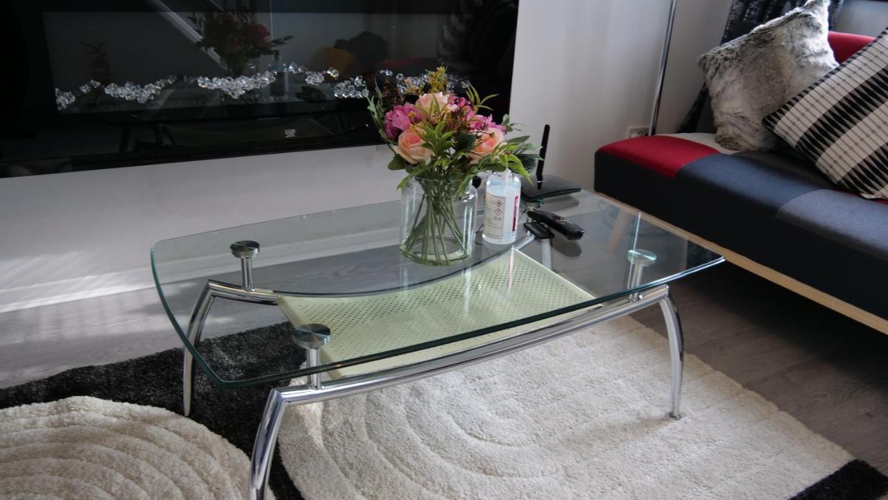 Milton Keynes Luxury Short Stay House With Wifi And Free Parking Wolverton (Buckinghamshire) Exterior foto