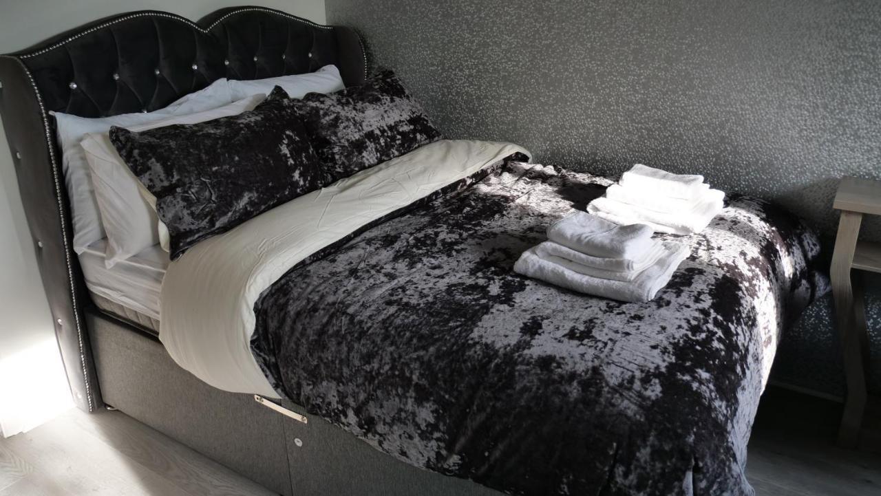Milton Keynes Luxury Short Stay House With Wifi And Free Parking Wolverton (Buckinghamshire) Exterior foto