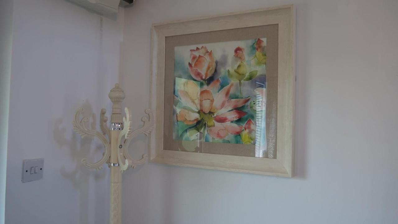 Milton Keynes Luxury Short Stay House With Wifi And Free Parking Wolverton (Buckinghamshire) Exterior foto