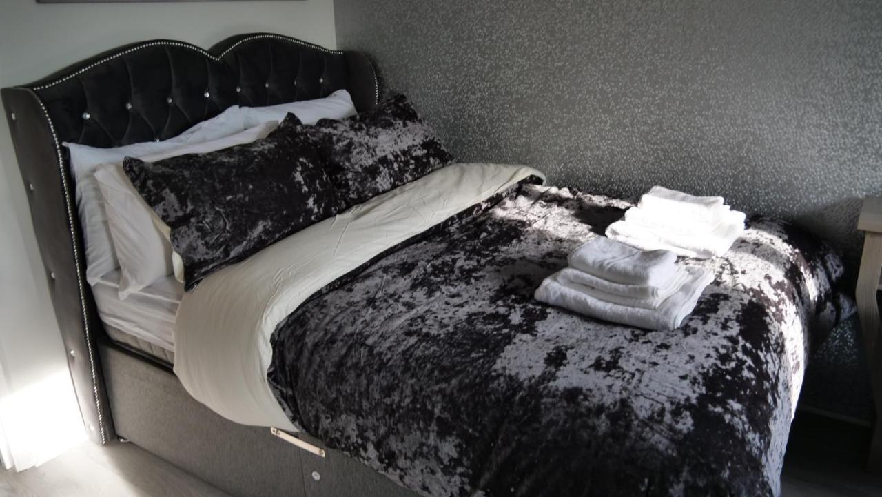 Milton Keynes Luxury Short Stay House With Wifi And Free Parking Wolverton (Buckinghamshire) Exterior foto