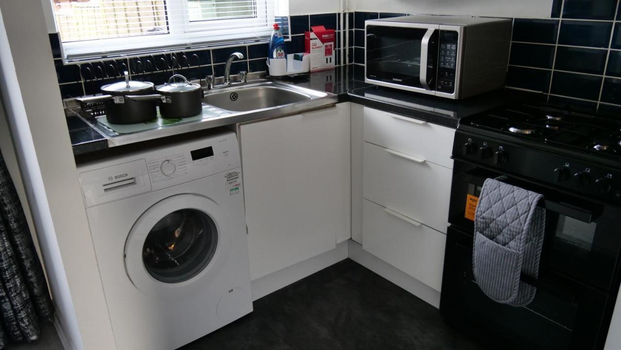Milton Keynes Luxury Short Stay House With Wifi And Free Parking Wolverton (Buckinghamshire) Exterior foto