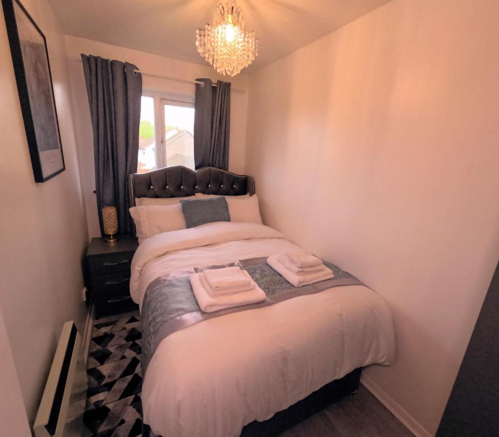 Milton Keynes Luxury Short Stay House With Wifi And Free Parking Wolverton (Buckinghamshire) Exterior foto